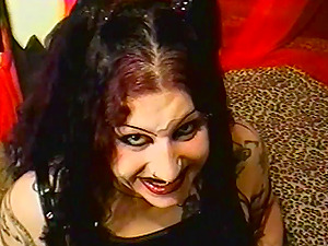 Beautiful Brown-Haired With A Hot Butt Lovin? An Awesome ...